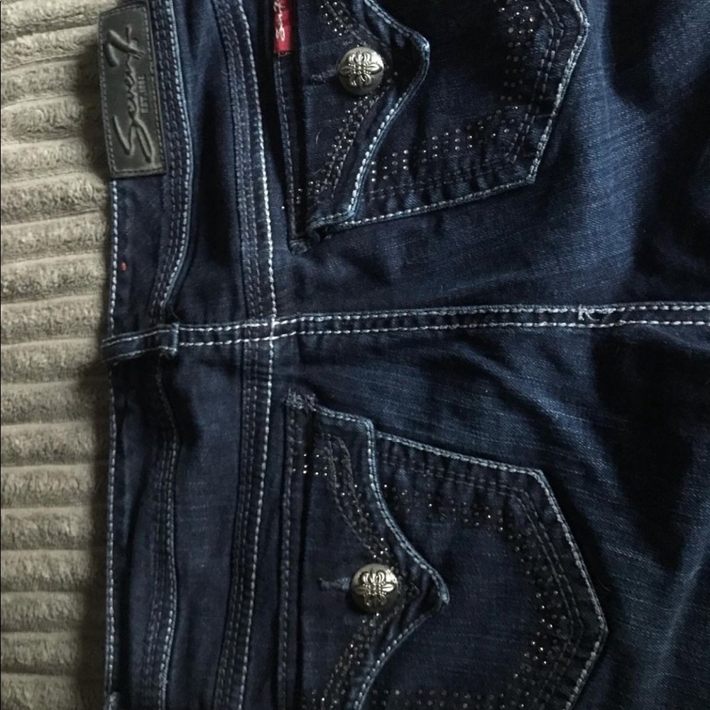 Seven Jeans 👖
Size: 6 
Price: 14